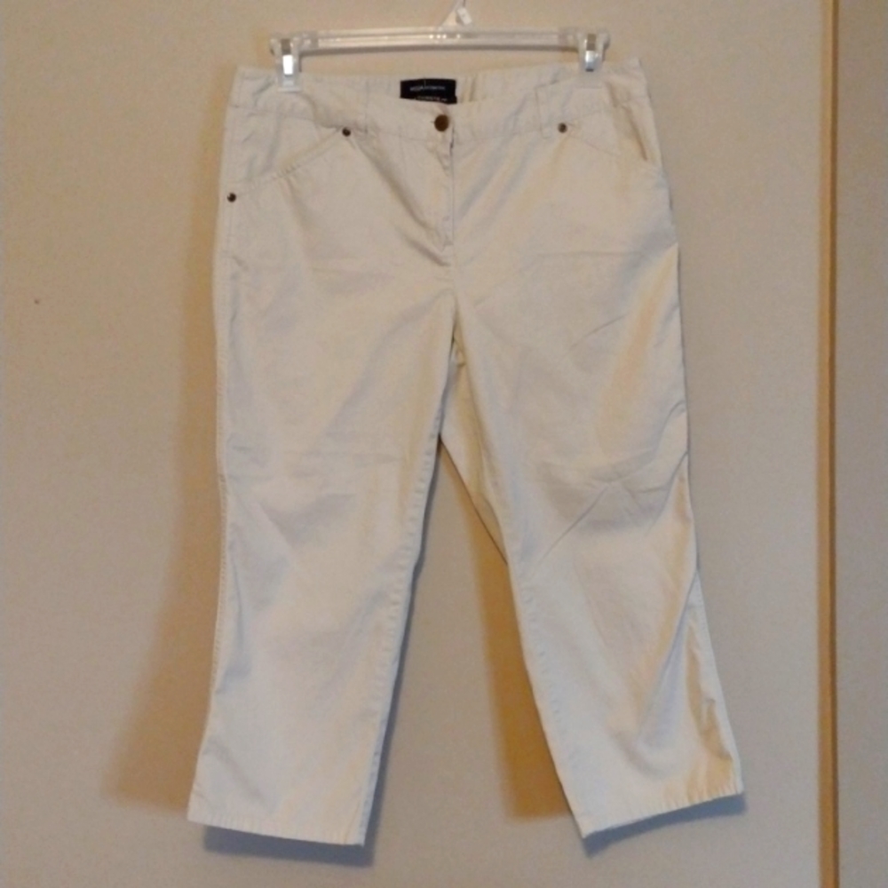 Capri Pants By MODA International size 12